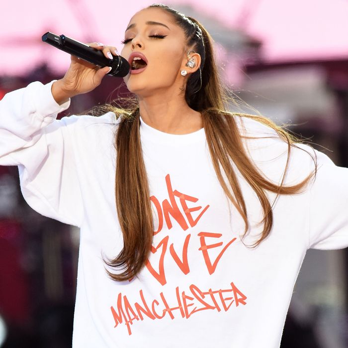 The Power Of Ariana Grandes One Love Manchester Concert 4375