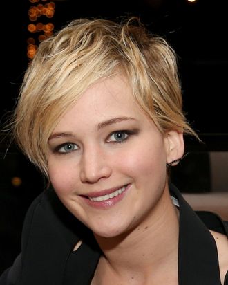 jennifer lawrence haircut