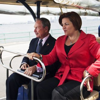 New York City Mayor Michael Bloomberg (L) and Council Speaker Christine Quinn (R) 