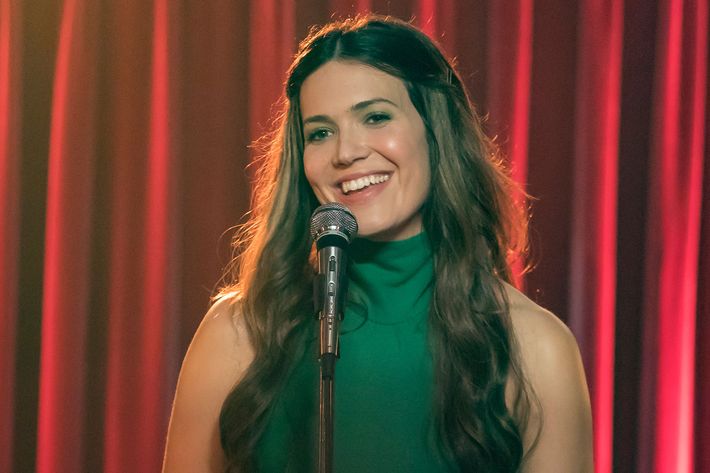 Mandy Moore's This Is Us Looks, Explained