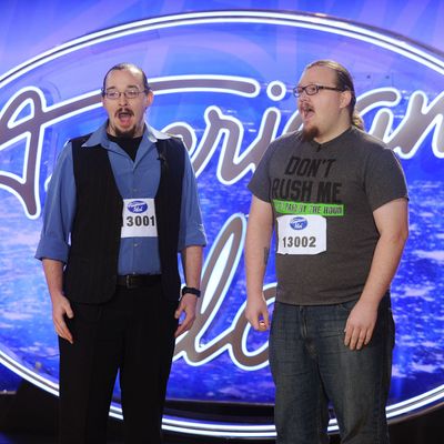 AMERICAN IDOL: L-R: Andrew and Aaron Birdwell perform in front of the Judges on AMERICAN IDOL airing Wednesday, Jan. 20 (8:00-9:00 PM ET/PT) on FOX. © 2016 Fox Broadcasting Co. Cr: Craig Blankenhorn / FOX.