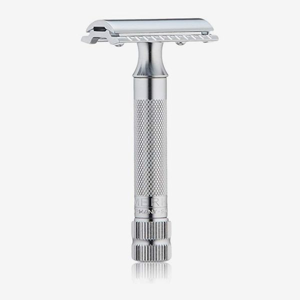 safety razor for beard shaping