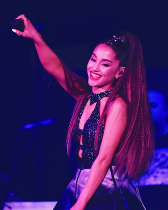 Ariana Grande’s Pig Doesn’t Have a Favorite ‘Sweetener’ Song