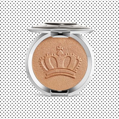 Becca Launched a Limited-Edition Royal-Inspired Highlighter