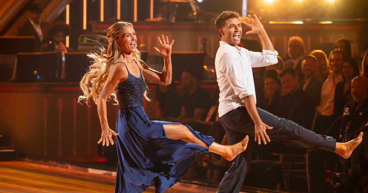 Julia Stiles Danced for Heath Ledger on Dancing With the Stars