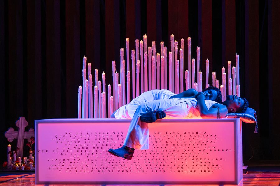 A <em>Romeo and Juliet</em> That Ignores Its Own Strength