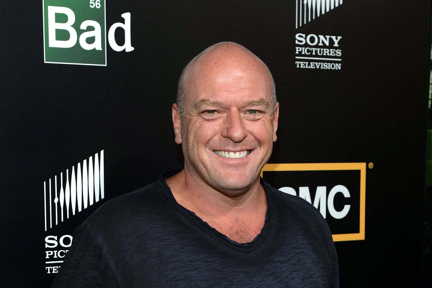 Dean Norris teases high body count in Under the Dome season 2 - CBS News