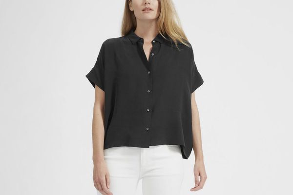 Everlane Silk Short-Sleeve Square Shirt