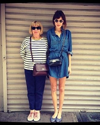 alexa chung mother