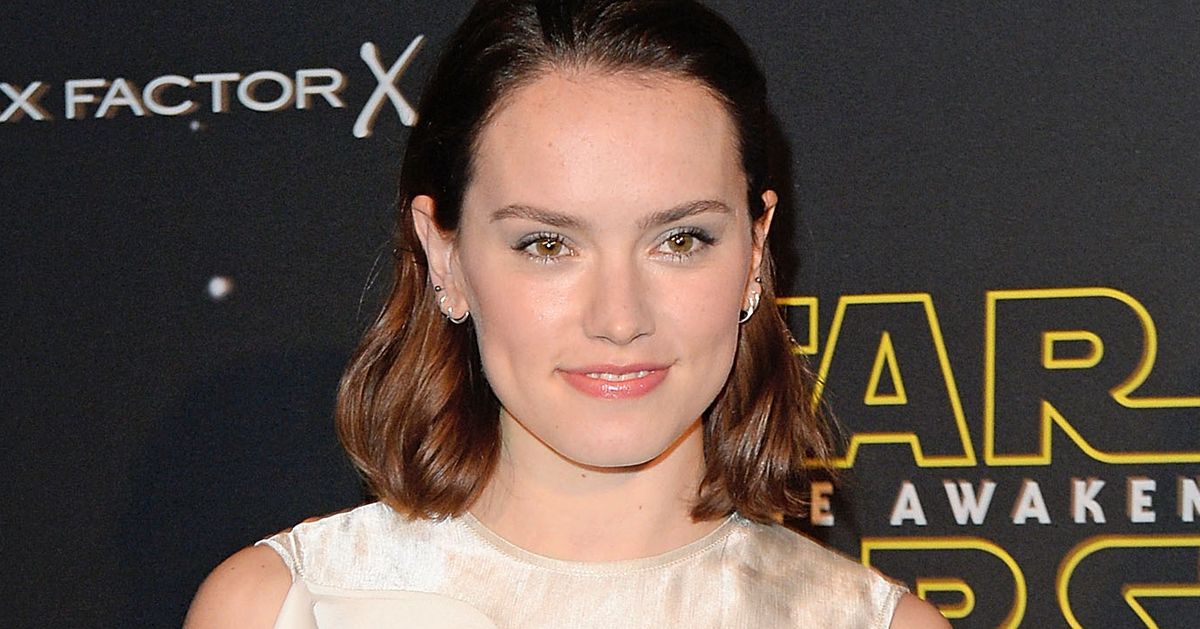 Daisy Ridley Says J.J. Abrams Called Her Acting ‘Wooden’ on the Force