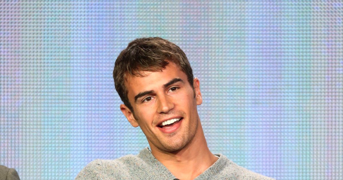 Downton’s Theo James to Star in Divergent.