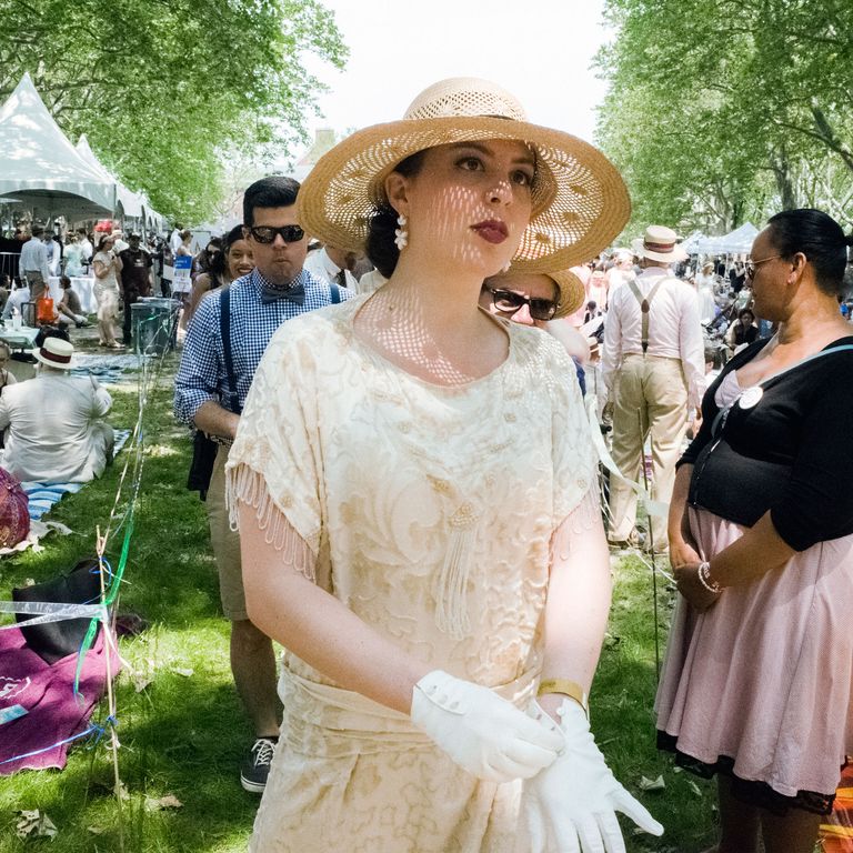 Street Style: Welcome to the Roaring 20s