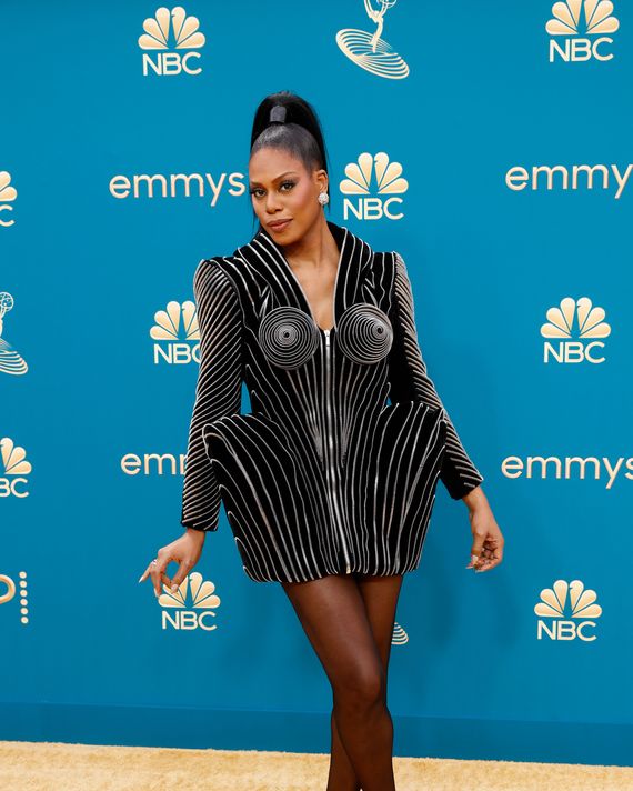 Emmys 2022 Red-Carpet Photos: All The Night’s Best Looks