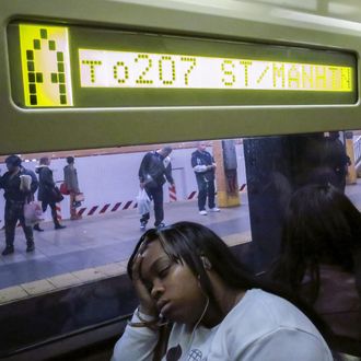 Doctor Quarantined At NYC's Bellevue Hospital After Testing Positive For Ebola