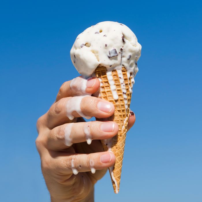 scientists-have-invented-an-ice-cream-that-doesn-t-melt