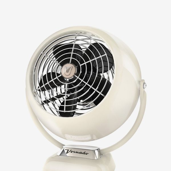 Vornado VFAN Jr. Vintage Air Circulator Fan, Vintage White