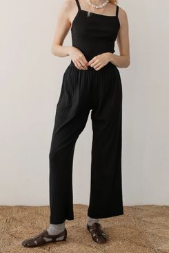 Donni. The Pointelle Simple Crop Pant