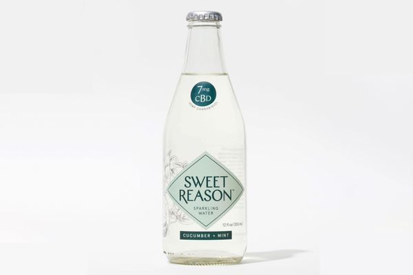 Sweet Reason Cucumber + Mint Sparkling Water (6)