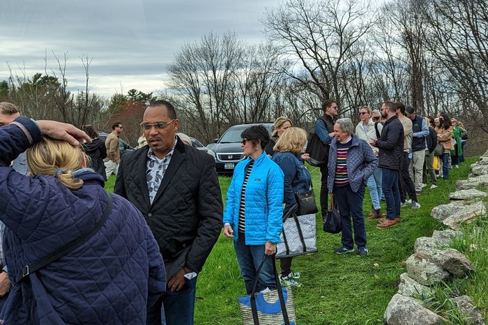 Martha Stewart Superfan Paid $1,000 to Attend Tag Sale: Photos