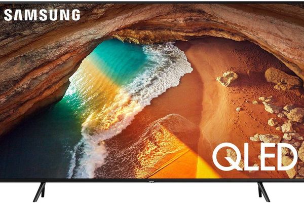 Samsung Flat 49-Inch QLED 4K Q60 Series Ultra HD Smart TV with HDR and Alexa Compatibility (2019 Model)