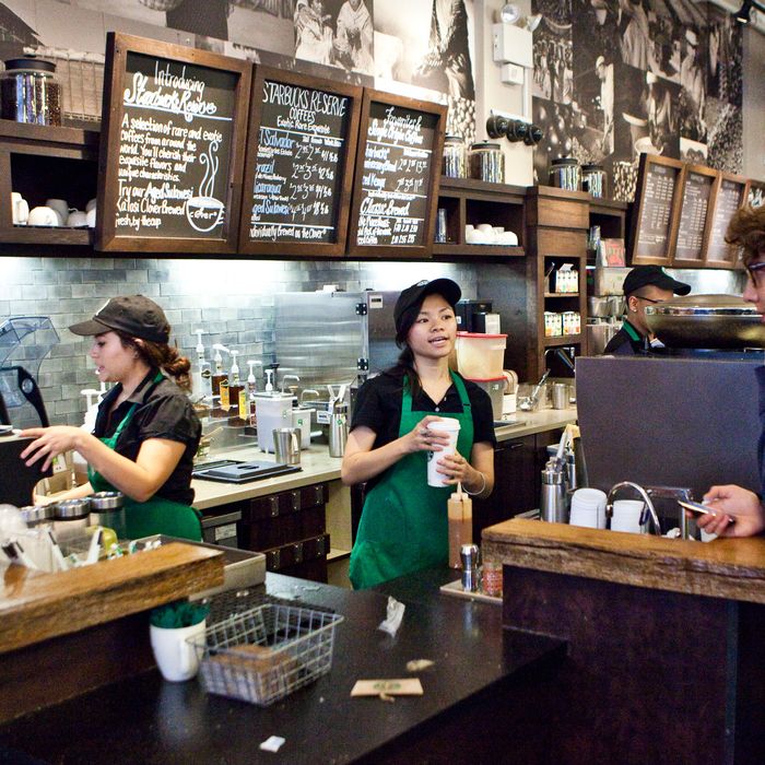 New York City Starbucks Baristas Are The Usain Bolts Of Customer Service