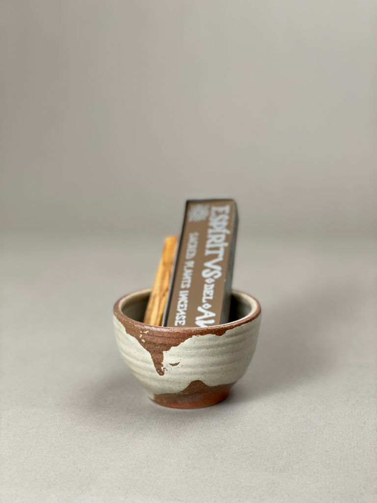 https://pyxis.nymag.com/v1/imgs/12f/26c/6d7727d33e8443d4287dede4aad88fefe1-espiritus-del-ande--wabi-sabi-bowl-set.png