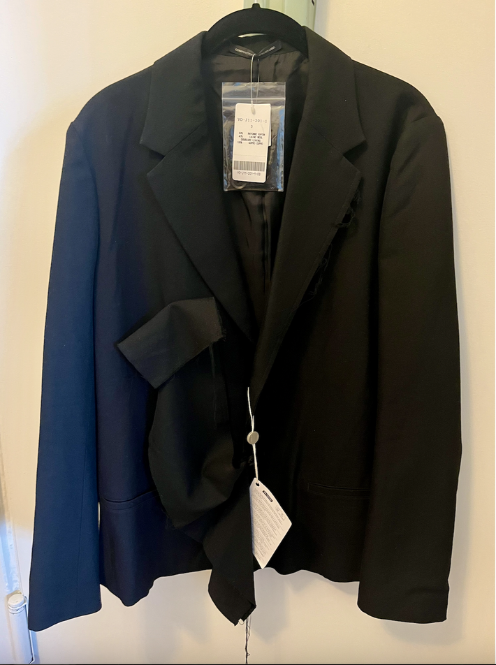 Technology news and reviews image