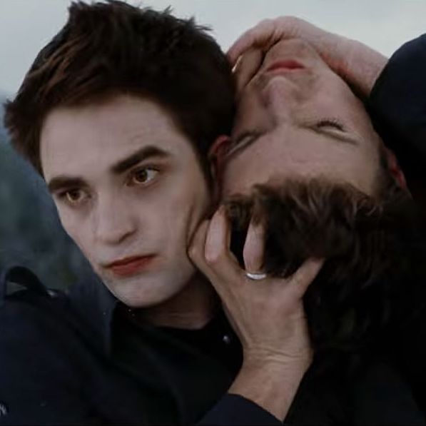 Twilight's Final Scene Is Better Than Anything Marvel's Done
