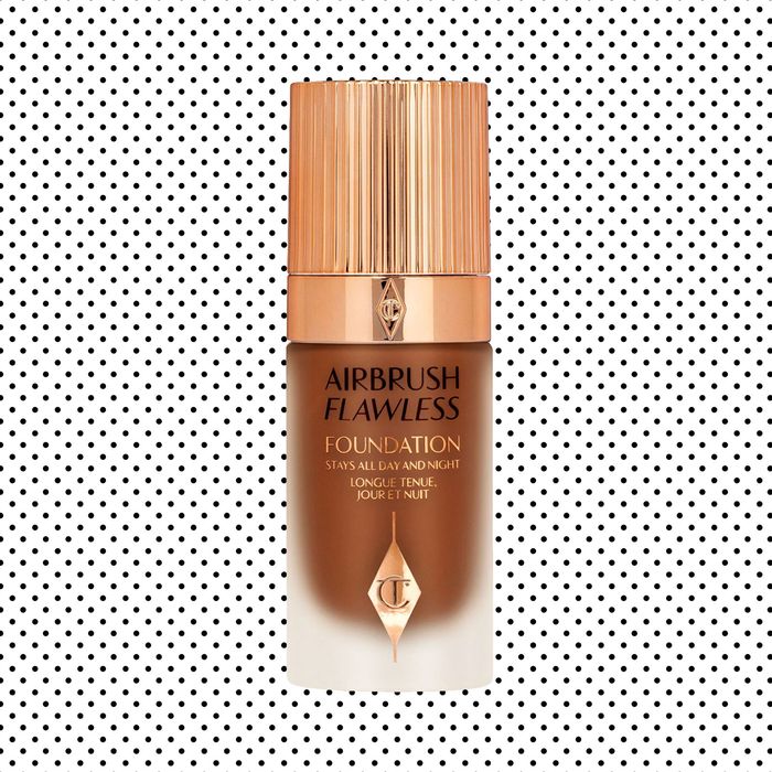 Reviews: Charlotte Tilbury Airbrush Flawless Foundation