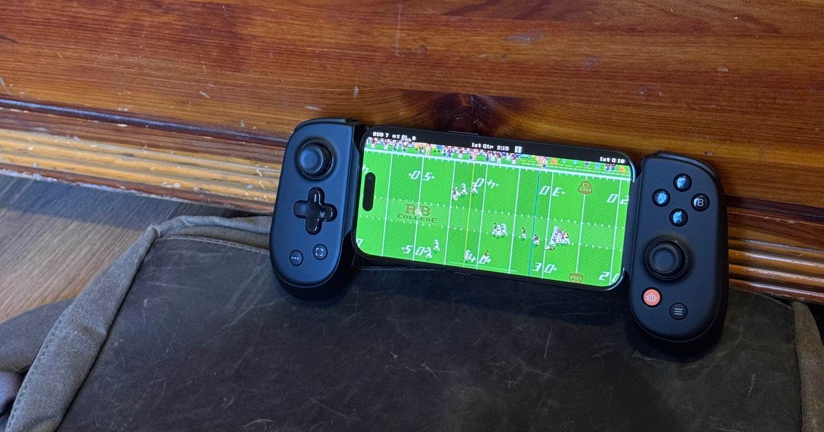 This Gadget Lets Me Game Anywhere I Want | The Strategist
