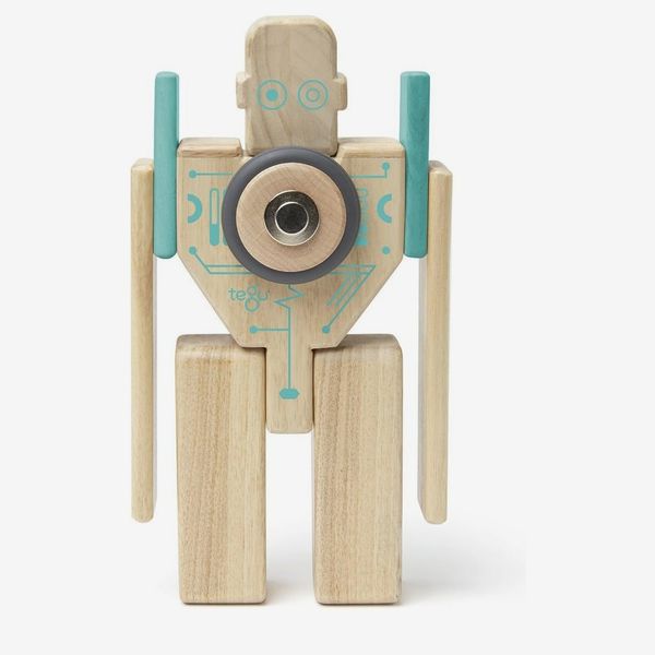 Tegu Magbot Magnetic Wooden Block Set