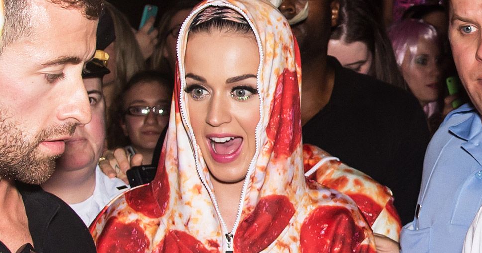 Katy Perry Wore a Pepperoni-Pizza Onesie