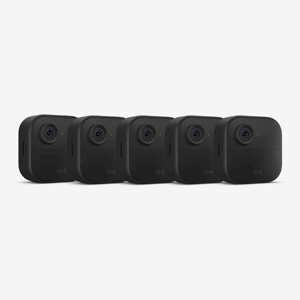 Blink Outdoor 4 - 5 Camera System