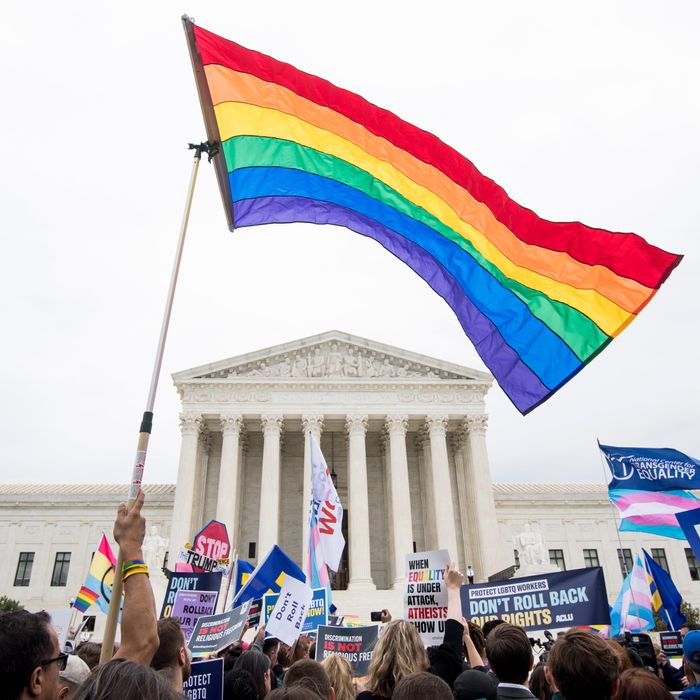 Supreme Court: Federal Law Protects LGBTQ Workers