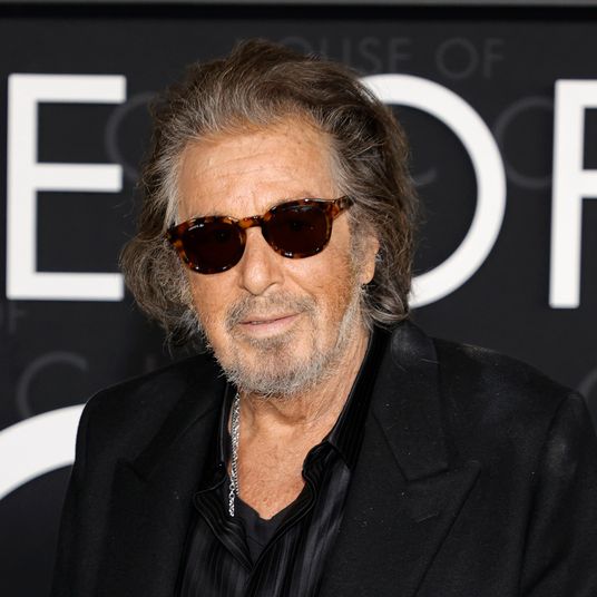 Al Pacino to Fall for a Younger Woman