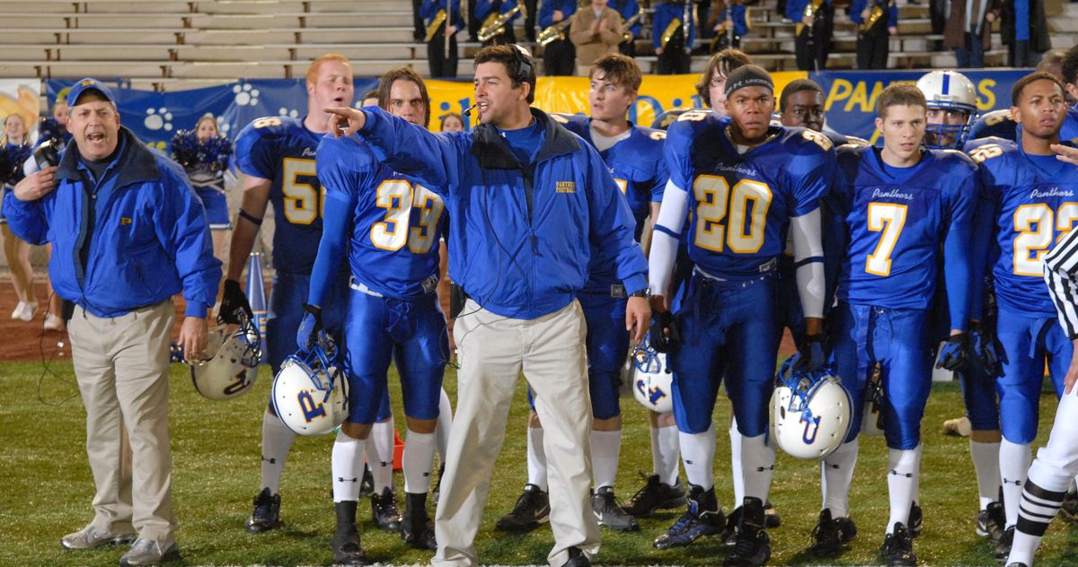 Don’t Quit on a Friday Night Lights Reboot