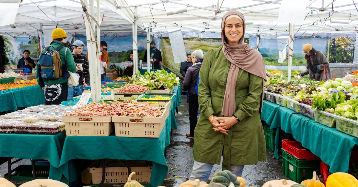 Your Favorite Chefs Have a New Favorite Greenmarket Stand