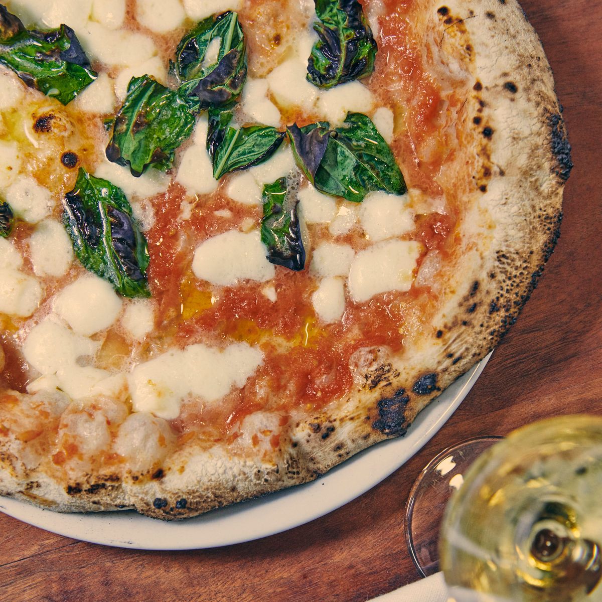 Una Pizza Napoletana Nyc Restaurant Review