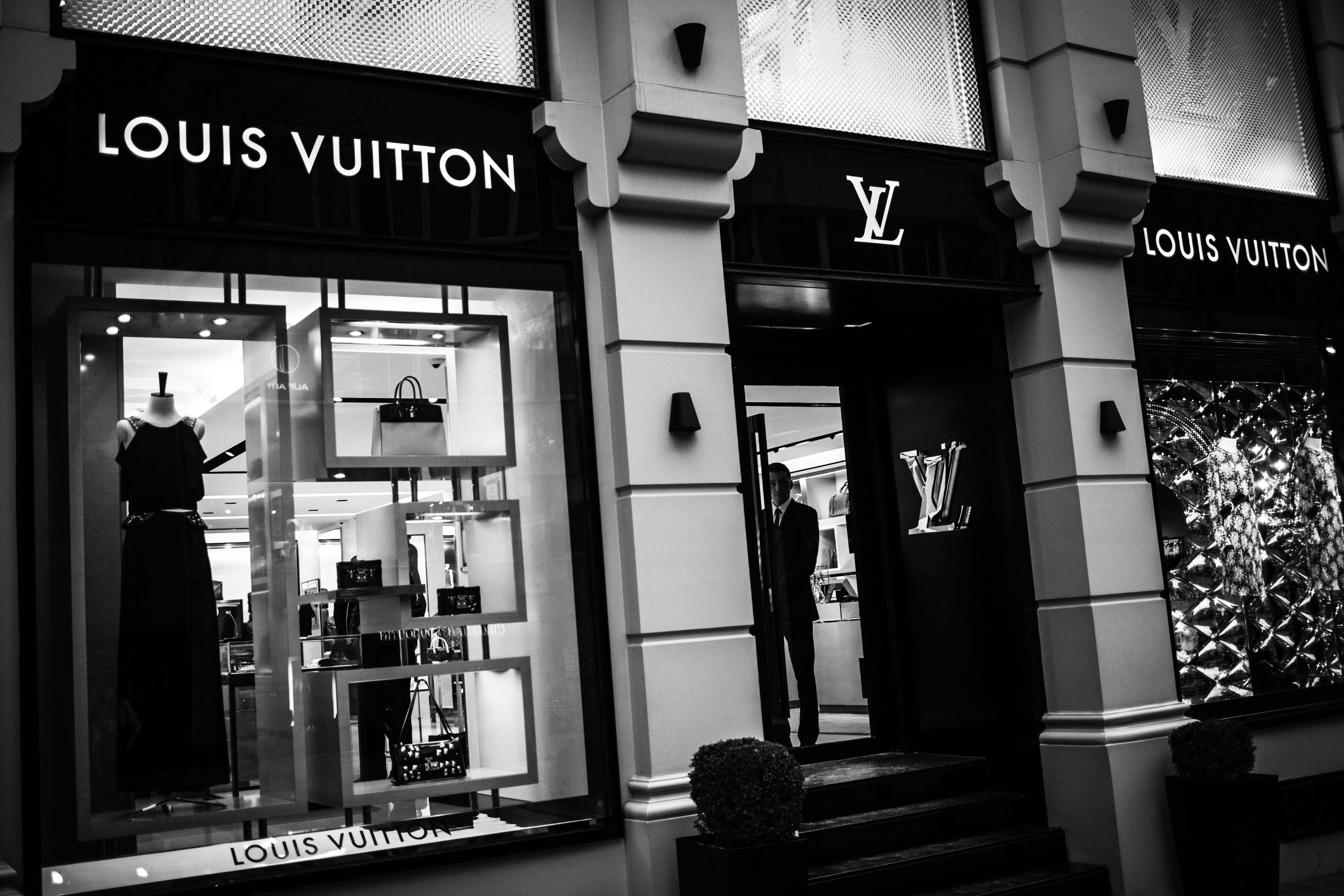 LVMH Moët Hennessy – Louis Vuitton - Business & Human Rights