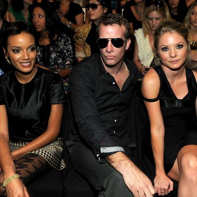 Selita Ebanks, Thomas Jane, and Kaitlin Doubleday.