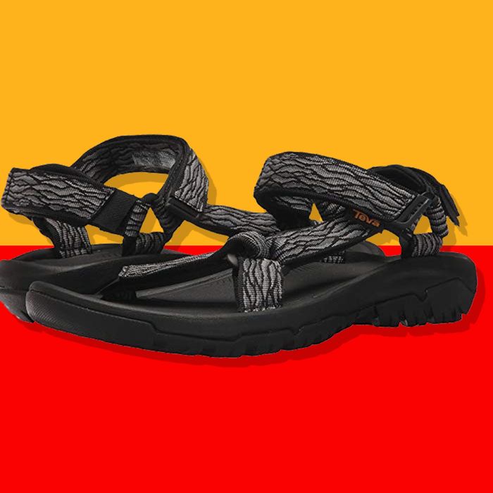 mens tevas amazon