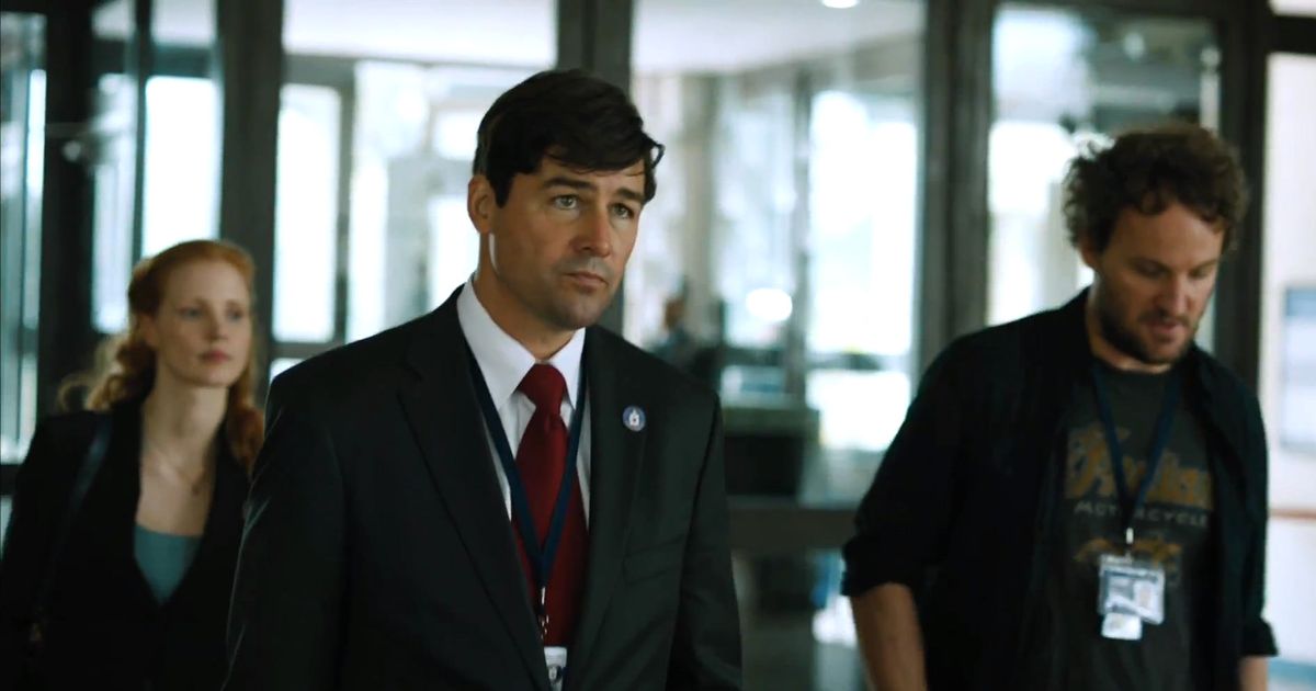 Zero Dark Thirty Trailer Jessica Chastain Hunts Bin Laden With the