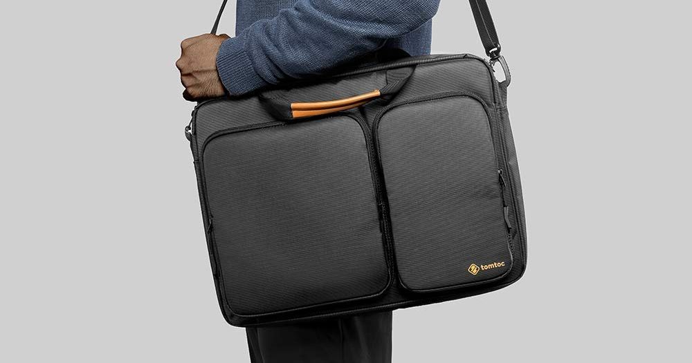 mens overnight bag with laptop compartment