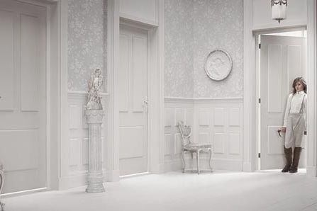 See Photographer Erwin Olaf’s ‘Hotel’ Nudes and Provocative ‘Dawn/Dusk