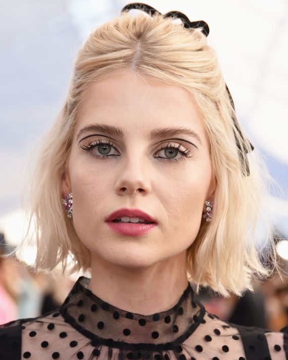 Actress Lucy Boynton Had the Best Red Carpet Beauty Looks