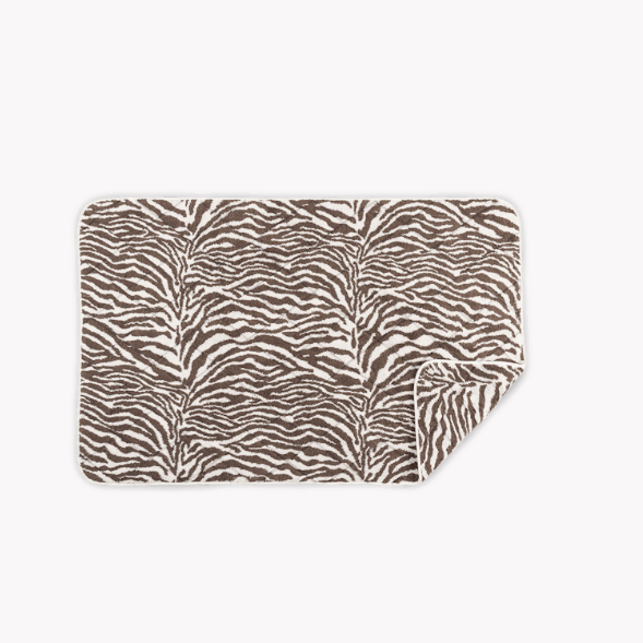 Matouk Schumacher Regine Tub Mat