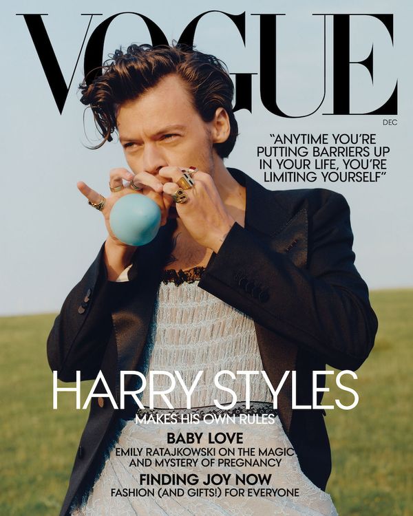 Harry Styles Is the First Solo Male on a Vogue Cover
