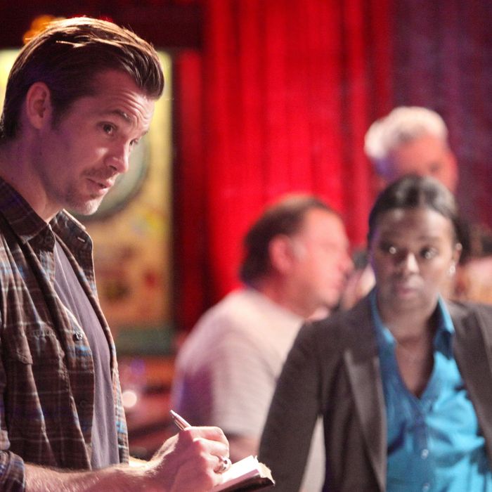 JUSTIFIED: Episode 5: Thick as Mud (Airs February 14, 10:00 pm e/p). L-R: Timothy Olyphant and Erica Tazel.