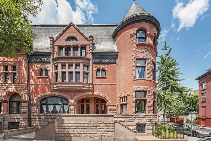 This Clinton Hill Townhome Has 8 Working Fireplaces