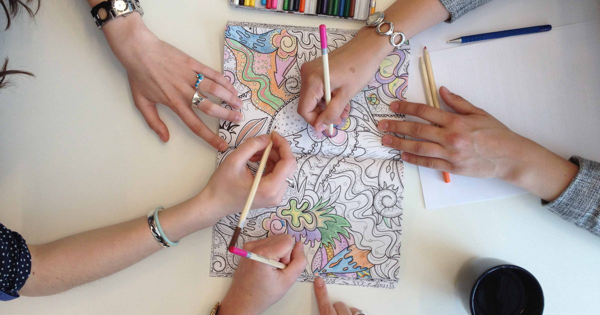 A Neuroscientist Patiently Explains the Allure of the Adult Coloring Book